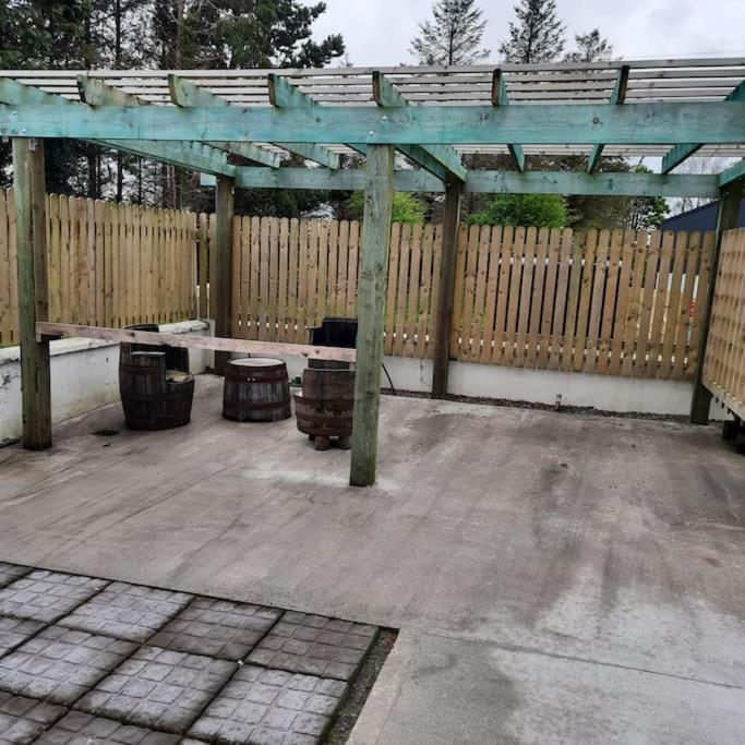 Cheerful Three Bedroom Country Cottage Ballina (Mayo) Exterior foto